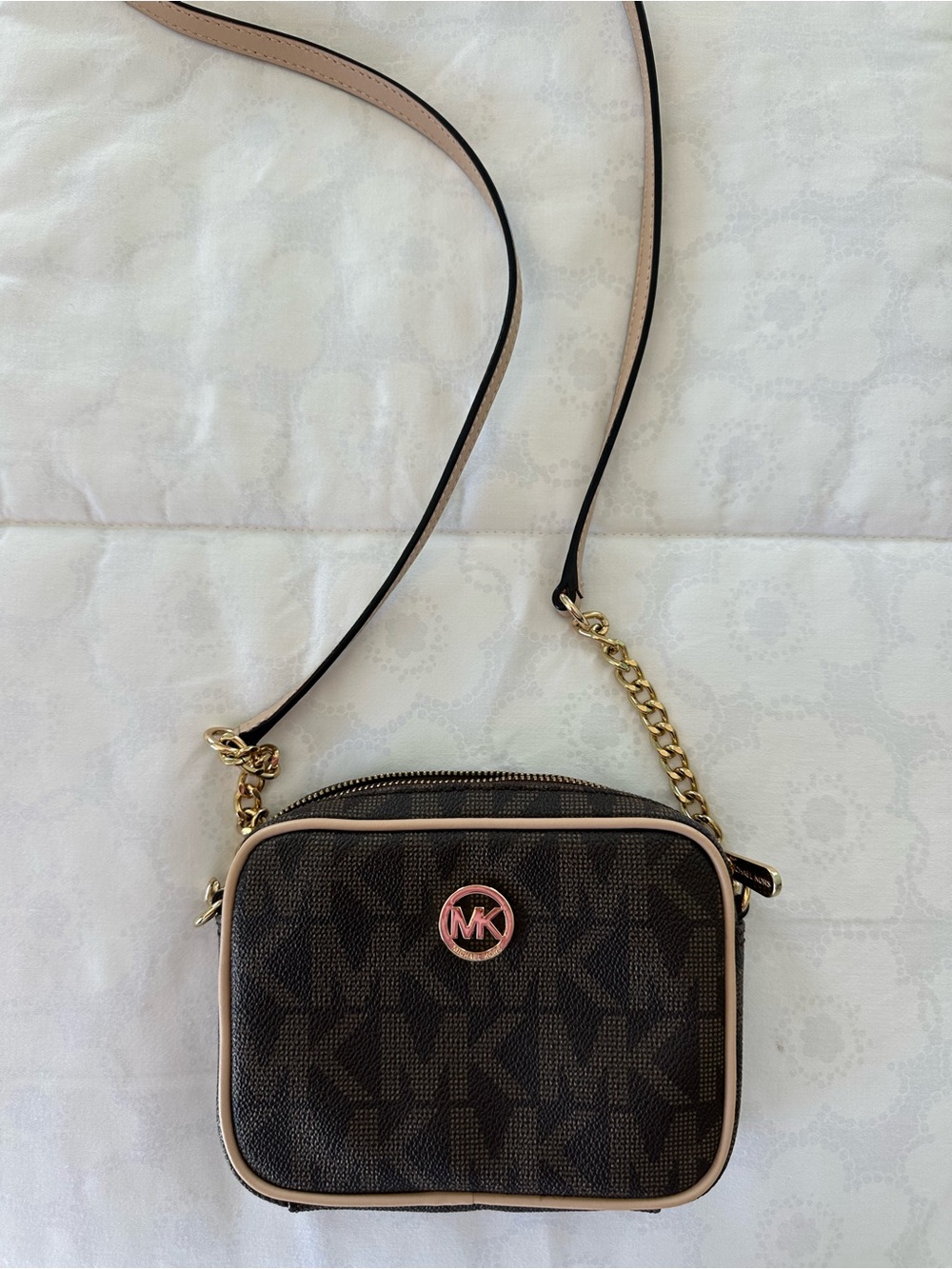 Michael Kors crossbody purse